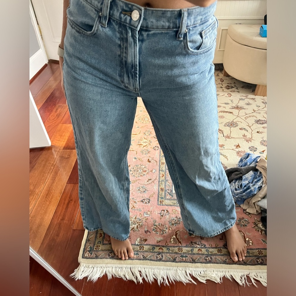 Women's wide leg jeans